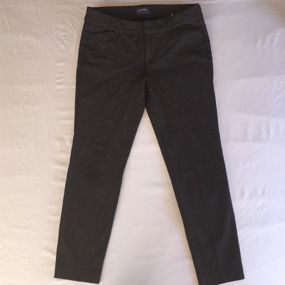 Old Navy: Black and White Pixie Pants